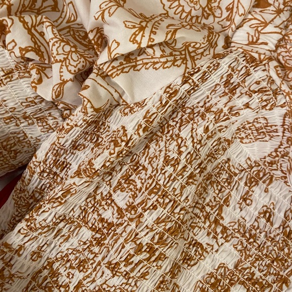 1.State Dress - Picture 2 of 3